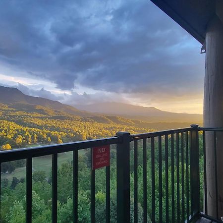 Appartement Stairway To Heaven, Breathtaking Mtn Views Indoor Pool & Hot Tub à Gatlinburg Extérieur photo